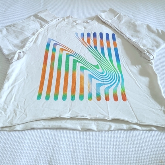 Nike👟 Yoga🧘♀️ Luxe A.I.R. Graphic Sweatshirt - NWT - Picture 13 of 16